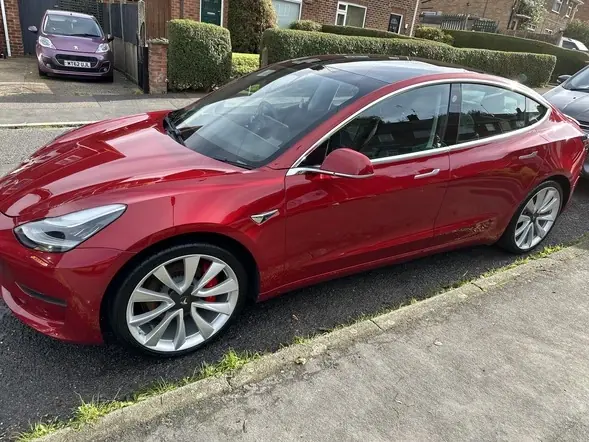 Clean Tesla after mobile valeting